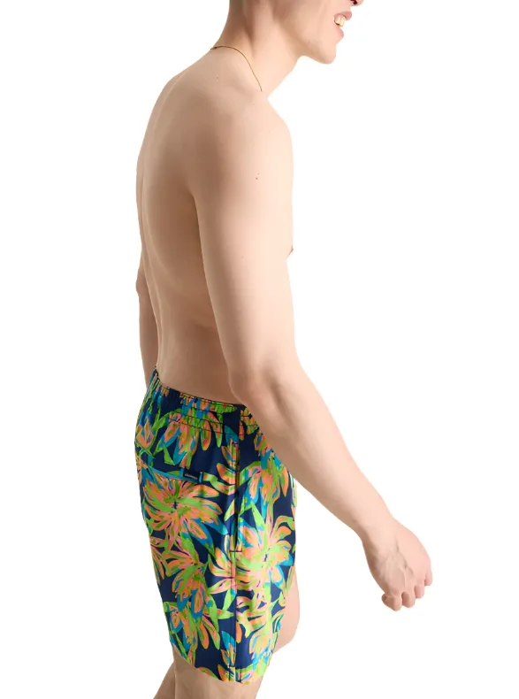 Chubbies Mens The Ocean Flowers 5.5" Classic Swim Trunks