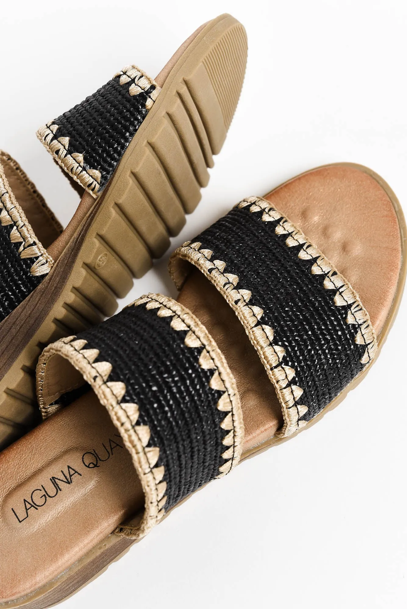 Gister Black Contrast Woven Slide