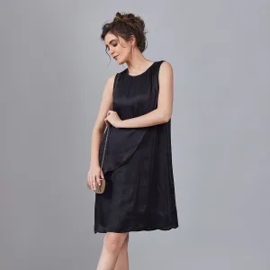 Izzie - Stylish Waterfall Drape Dress