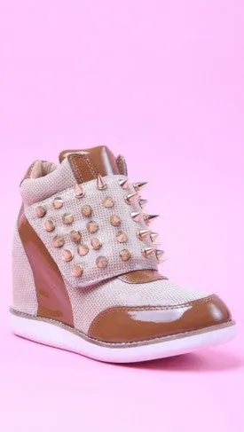 Jeffrey Campbell Teramo Spike in Tan Beige Gold