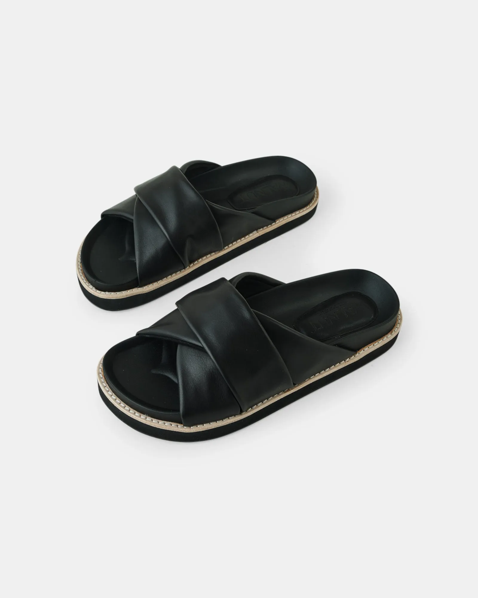 Petra Leather Slide - Black