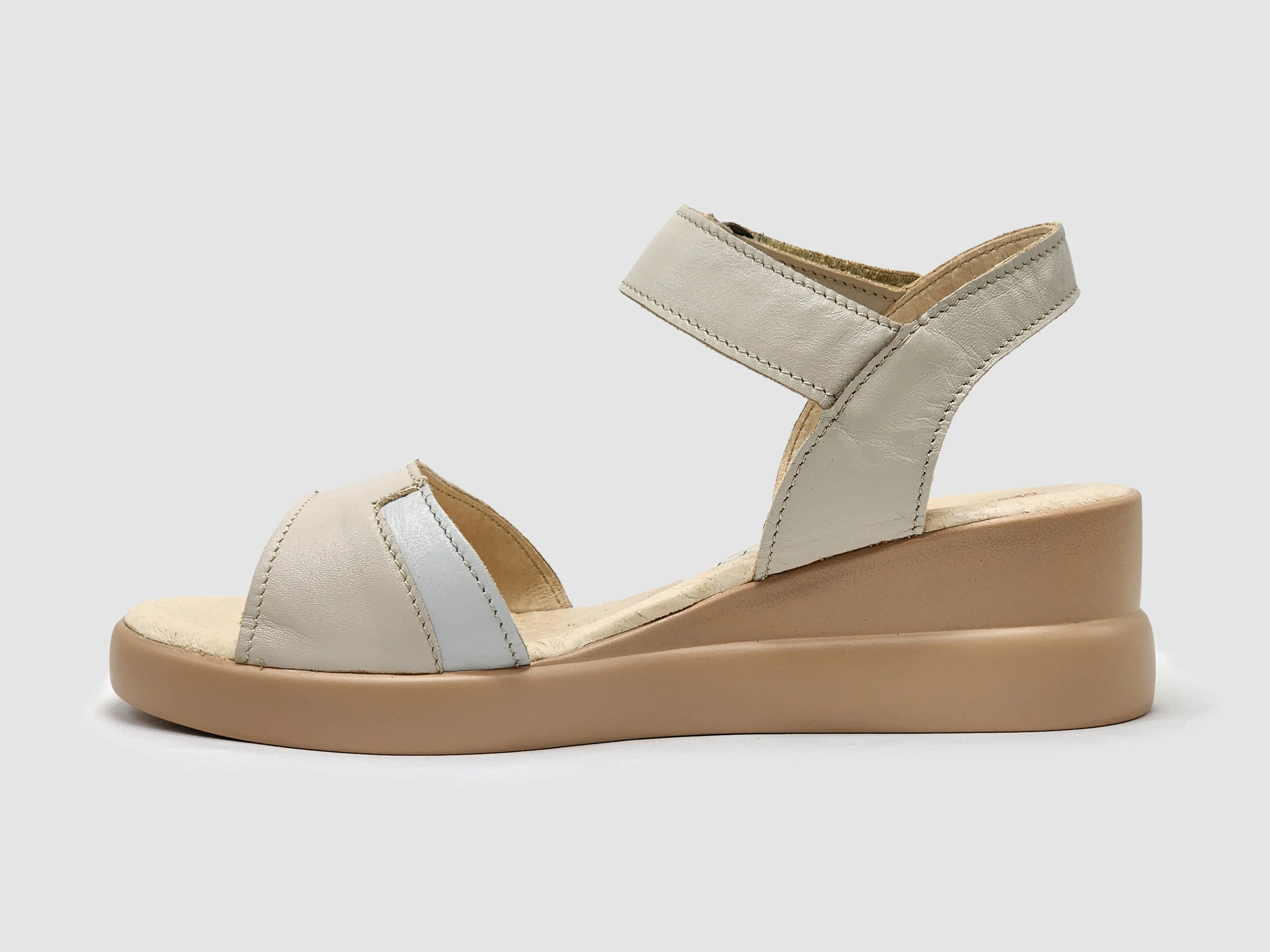 Women's Summer Leather Sandals - Beige